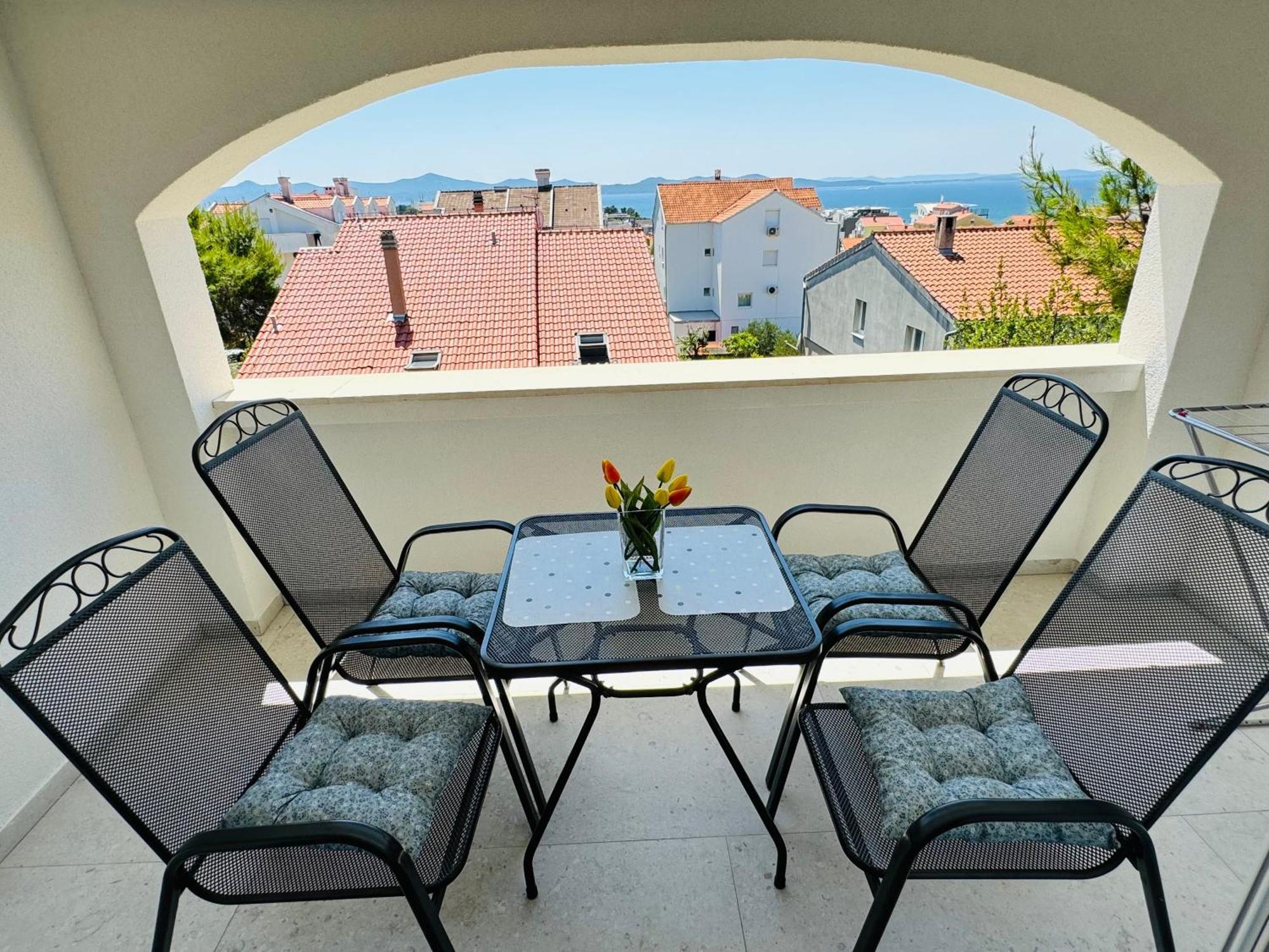 Apartments & Rooms Petra Zadar Eksteriør bilde